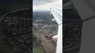 Up in the air approaching London Heathrow Mini Fun Land [upl. by Emmer924]