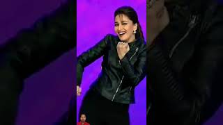 Madhuri Dixit Tamma Tamma Dance🥀❤️shorts yshorts 4kcreater viral madhuridixitdance madhuri [upl. by Eirac197]