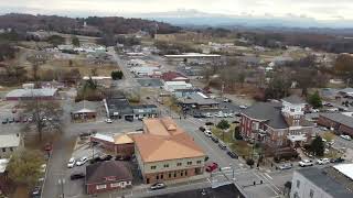 Drone view of the Monroe County Courthouse in Madisonville TN [upl. by Renferd]