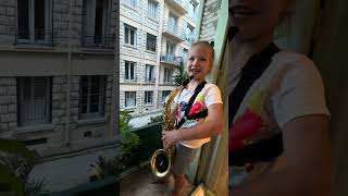 Hit the Road Jack  Balcony Saxophone Concert by 7yo Maria Boyko [upl. by Gabbert]