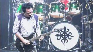 Toto  Hold the Line Live in Paris 2007 [upl. by Ikcaj]