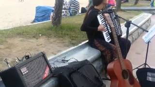 아코디언 러시아 민요 백만송이 장미 million alyh roz  Alla Pugachova accordion old russian song [upl. by Dazhahs]