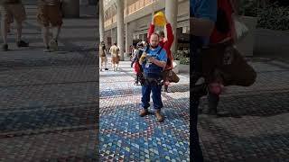 Tf2 soldier stealing hats at cons Pt5 tf2 tf2cosplay cosplay teamfortress2 momocon2024 [upl. by Ehcsrop]