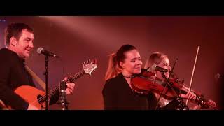 Port Fairy Folk Festival Coig With Peter Gabriel Cover [upl. by Jami412]