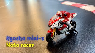 ラジコンバイク RC bike 遙控電單車ミニッツモトレーサー RCバイク KYOSHO miniZ moto racer Power Slider in MST STATION [upl. by Doig683]