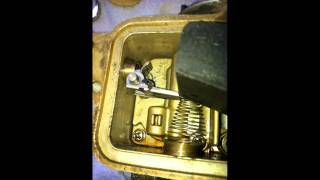 Kaiser Jeep M715 Holley 1920 carburetor with governor and canister air filter [upl. by Aicrop642]