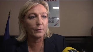 Présidentielle 2017 Marine Le Pen en tête des sondages avec 30 des voix au premier tour [upl. by Goggin89]