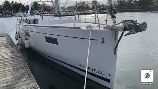 Beneteau Oceanis 381 walkthrough with Ed [upl. by Sculley263]