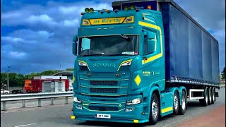 Trucks coming off the larne PampO boat 🤠🤠 NI lorry spotting [upl. by Lleuqram]