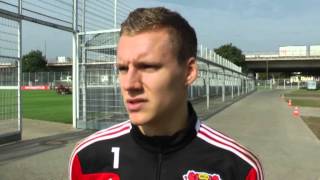 Bernd Leno über die Englischen Wochen quotHat schon seine Vorteilequot  Bayer Leverkusen [upl. by Ahseinek484]