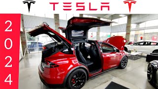 2024 Tesla Model X PLAID REVIEW quotThe WORLDS FASTEST SUVquot [upl. by Adnama192]