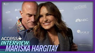 Chris Meloni Crashes Mariska Hargitays Interview See The Sweet Moment [upl. by Devehcoy966]