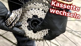 Kassette am Mountainbike wechseln [upl. by Eydnarb470]