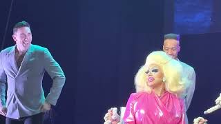 4K Trixie amp Katya Live  Leeds Arena  31222  Falling off Chair on Stage [upl. by Elletsyrc630]