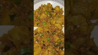 Aloo gobi recipe aloo gobi ki sabzi cooking shorts [upl. by Whang]