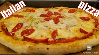 Italian Pizza with especial sauce italienische Pizza tunna Fish Thunfisch vegetarian vegan [upl. by Inah]