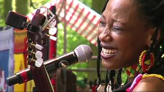 Fatoumata Diawara  G  LIVE at Afrikafestival Hertme 2010 [upl. by Filbert732]