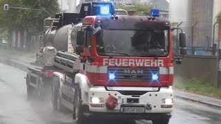 WERKFEUERWEHREN AUF EINSATZFAHRT  SPEZIALFAHRZEUGE DER WERKFEUERWEHR CHEMPARK  HENKEL  INFRACOR [upl. by Ehr]