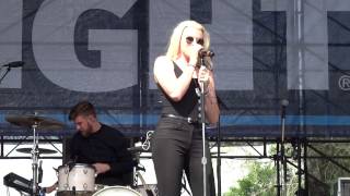 PVRIS  Mirrors Live in The Woodlands  Houston Texas at Buzzfest 2017 [upl. by Gisela]