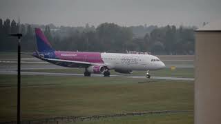 wizz air A321 lands into BHX [upl. by Arekahs495]