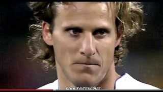 EL URUGUAYO DIEGO FORLÁN EN EL MUNDIAL DE SUDÁFRICA 2010 HD [upl. by Gehlbach]