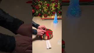 Christmas Gifts 🎁 Wrapping Idea Hack christmas [upl. by Glick142]