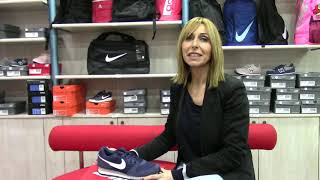 NIKE MD RUNNER 2 HOMBRE  Zapatillas Azul Marino Nike  Distribuidor Oficial en Valencia 2019 [upl. by Adnylem122]