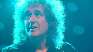 Brian May playing the guitar solo of Dont Stop Me Now at the Eddy Christiani Award 23042011 [upl. by Dagall]