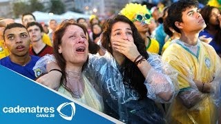 Furia y llanto en las favelas de Río de Janeiro tras la derrota de Brasil [upl. by Fedora]