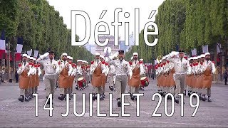 Défilé du 14 juillet sur les Champs Elysées [upl. by Iuq758]