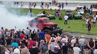 1946 Dodge Power Wagon Burnout 2023 Mopar Nats [upl. by Ralph759]