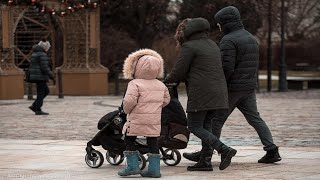 Nowe świadczenie dla rodziców 1000 zł od 1 listopada  co warto wiedzieć [upl. by Ecydnak]