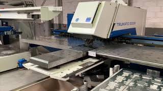 Trumpf TRUMATIC 5000  1300 FMC CNC Stanzmaschine [upl. by Eunice]