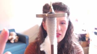 Lace Spinning Fiber Focus Cashmere  How To  Tutorial  Expertly Dyed [upl. by Sankey]