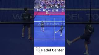 Entre las piernas mejorespuntos highlights tutorialpadel padelhighlights padelreview sports [upl. by Dlonyar]