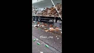 An epic M4 accident near Voronezh which was arranged by a KamAZ driver and a truck driver [upl. by Notxap]