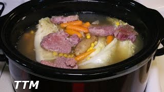 How to Make Corned Beef and Cabbage in the Slow CookerEasy Crock Pot Corned Beef Brisket [upl. by Nyvrem425]