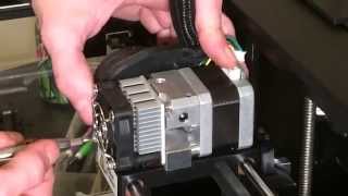 Installing the 3in1 Extruder Replicator 22X [upl. by Tinaret]