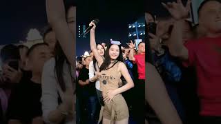 跟音乐动起来 DJ嗨版 “Gēn yīnyuè dòng qǐlái” 舒婷 中国抖音直播 Shu Ting TikTok China live broadcast shuting1206 [upl. by Philps]