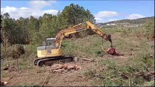 Fast Nisula 425C harvesting head on Komatsu excavator [upl. by Anir]