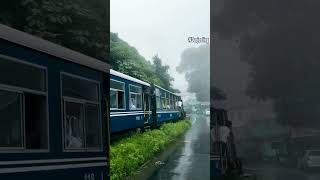 Gaadi Bula Rahi Hai travel video Darjeeling tour darjeeling mountainbeauty explorenature status [upl. by Assadah]