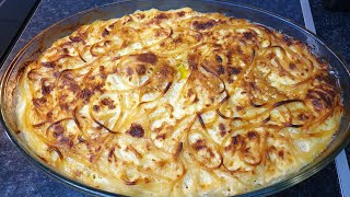 Pastice Tradicionale me Djathe  Pastitsio with Cheese and Eggs [upl. by Oniliuqnart]