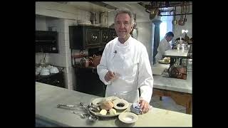 2Star Michelin Chef Roger Souvereyns how to cook Raw French foie gras [upl. by Inaj206]