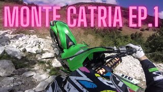 verso la VETTA del MONTE CATRIA 1700m  enduro  Ep 1 [upl. by Yevreh]