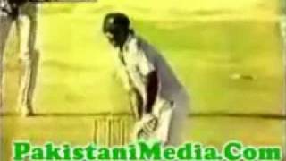 Javed Miandad last ball sixer in sharjah cup final 1986 [upl. by Ayra]