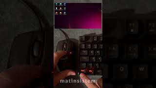 quotResize Icons Like a Pro 🖥️✨ WindowsHackquot asmr windows computer tricks [upl. by Nordin524]