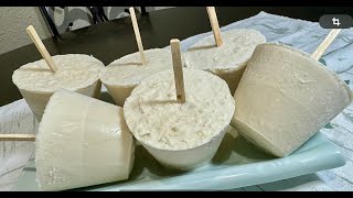 COMO HACER HELADOS DE COCO CASEROS PALETAS CREMOSITAS [upl. by Anerac]