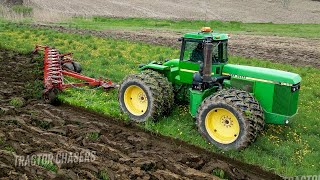 John Deere 8850 Tractor Plowing [upl. by Corena]