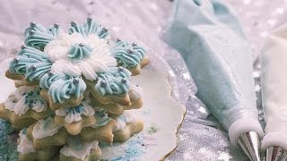 Decorating Christmas Cut Out Cookies with Buttercream [upl. by Myrtice]