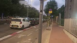 Walking tour Raanana Israel רעננה  רחוב בן גוריון וגם גינת גורדון 202408 ערב שישי [upl. by Anailil]